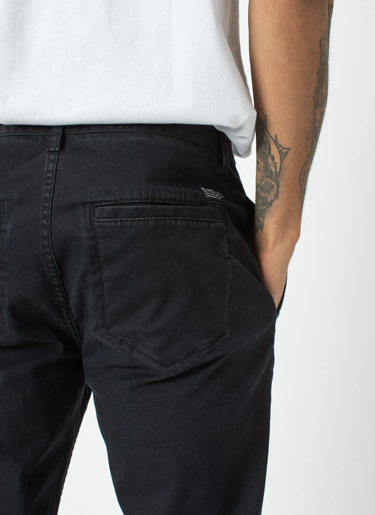 B.Relaxed Chino Black