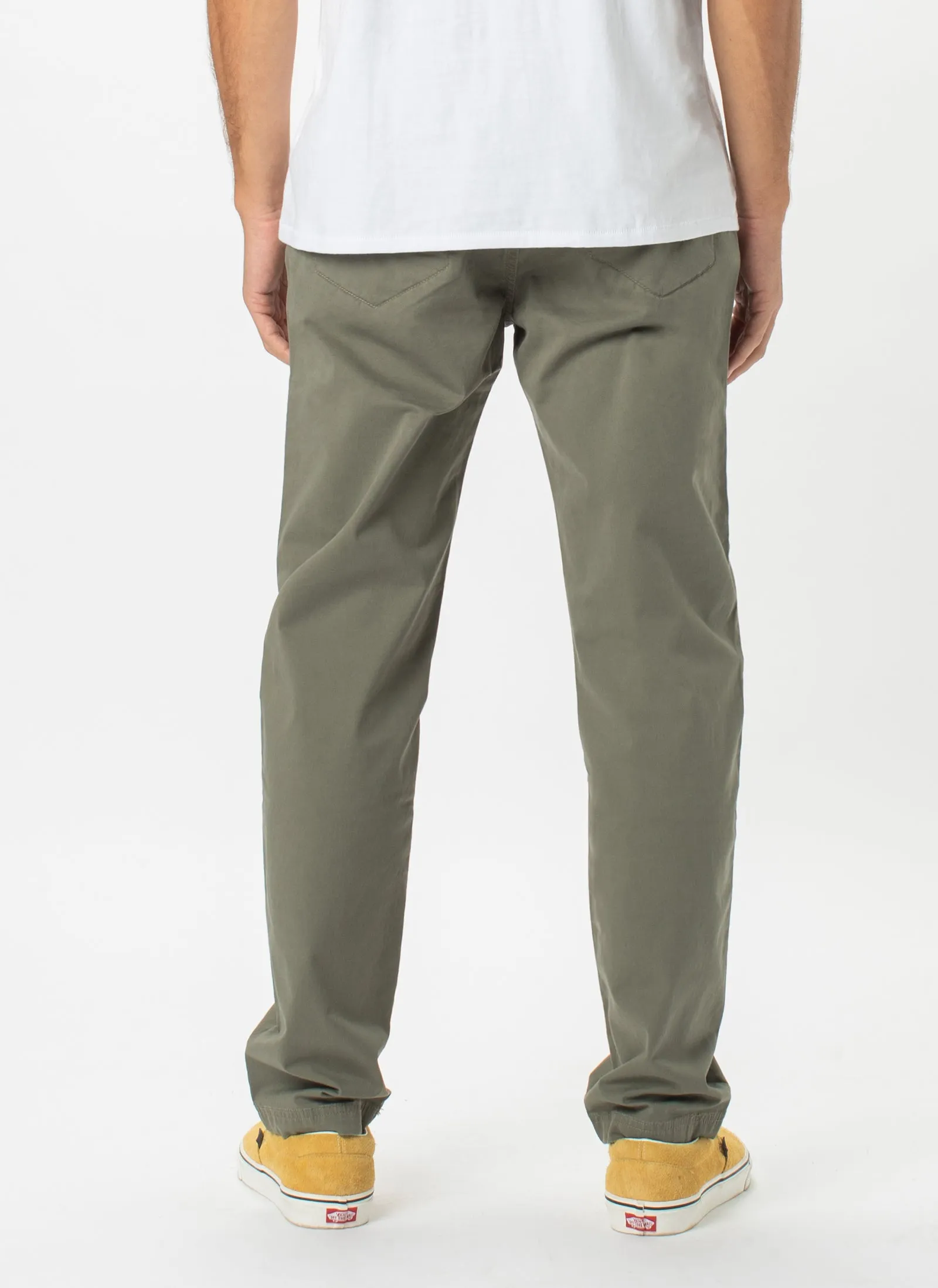 B.Relaxed Chino Sage