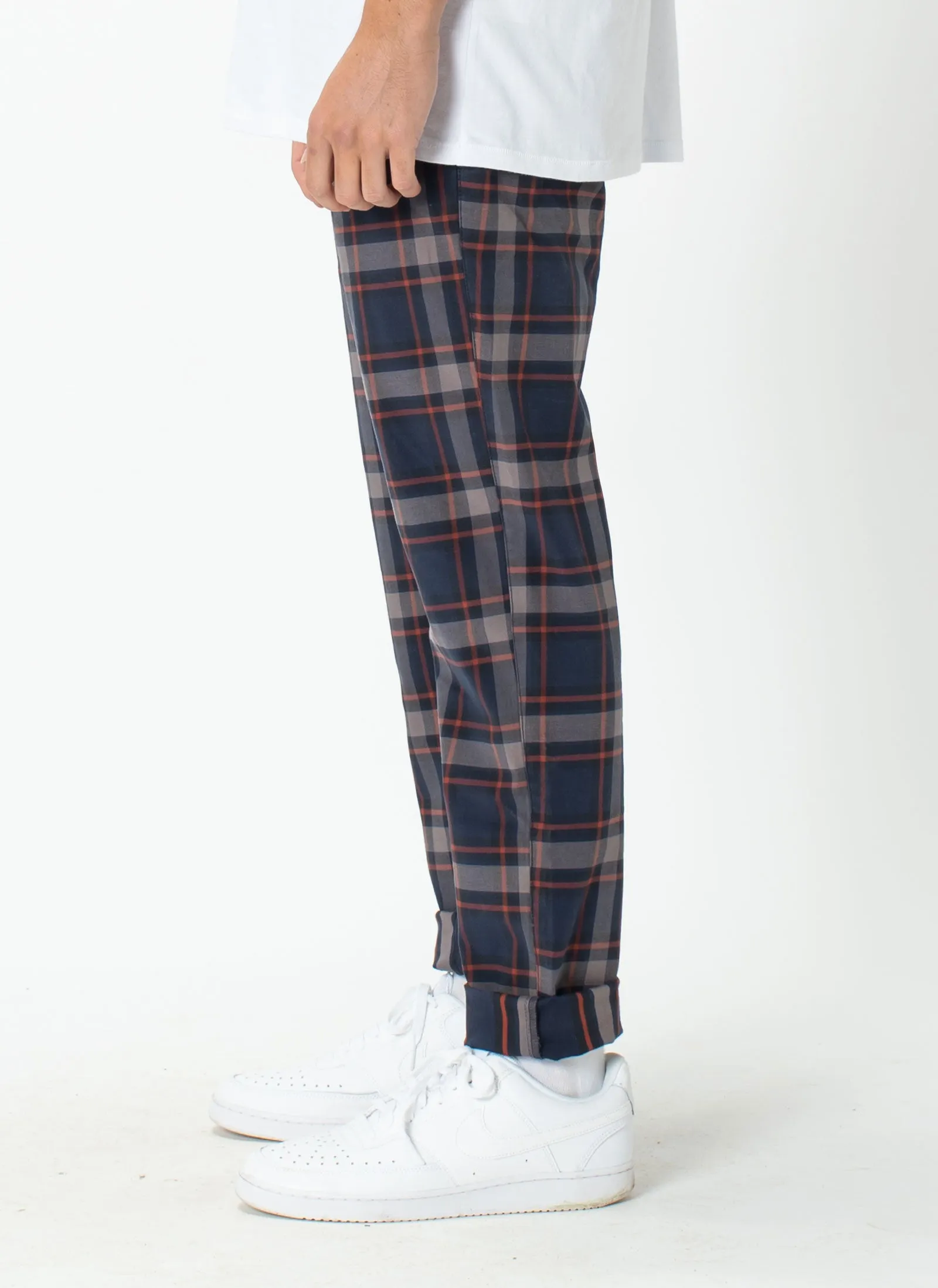 B.Slim Elastic Chino Navy Plaid