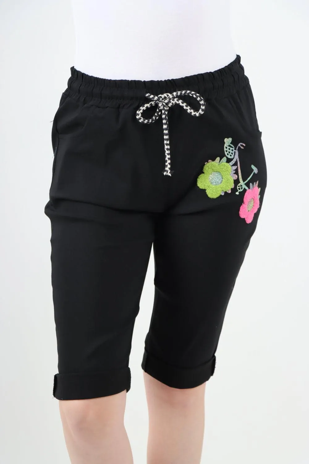 Ditsy Floral Print Magic Chino Shorts