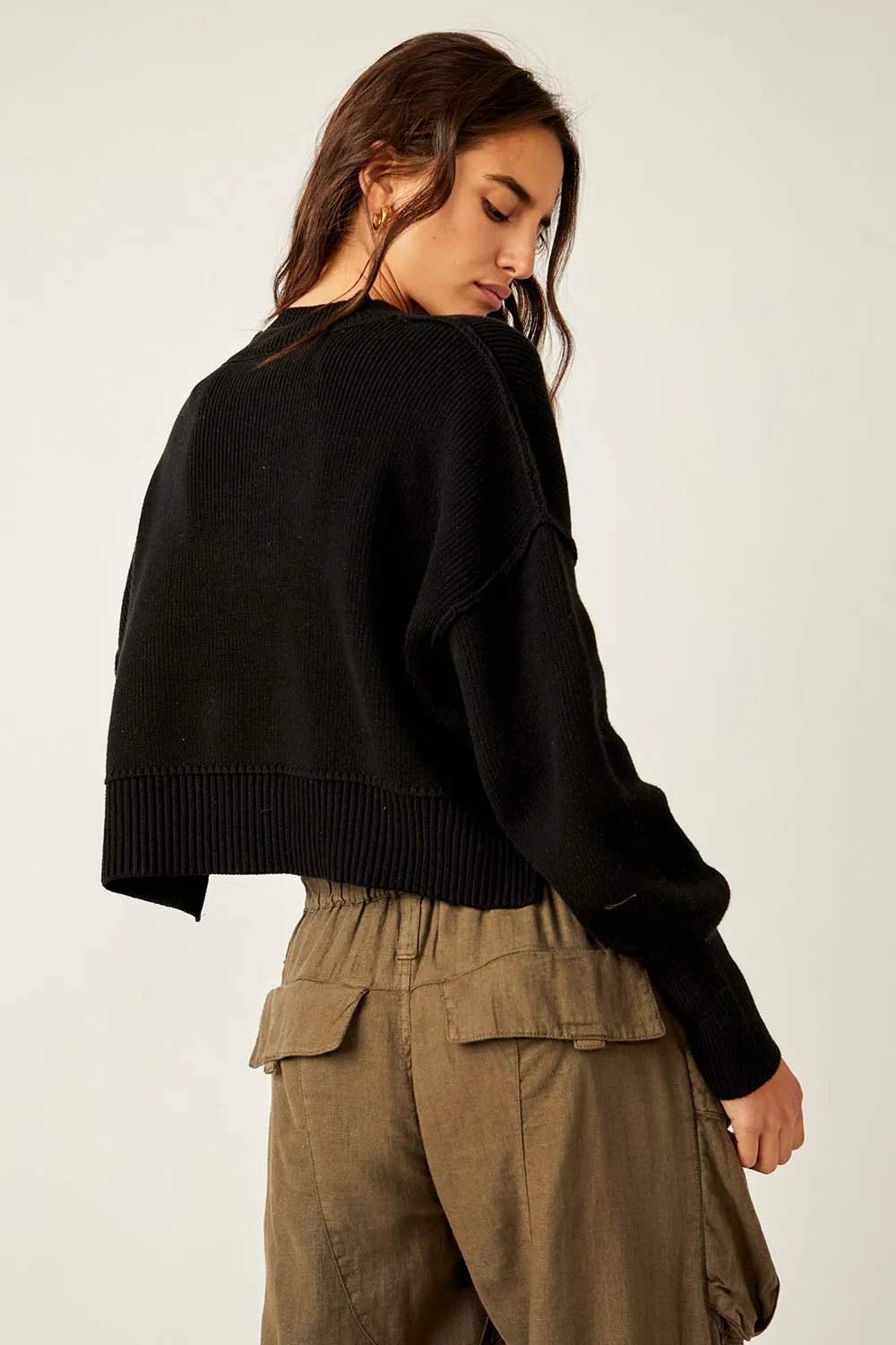 EASY STREET CROP PULLOVER