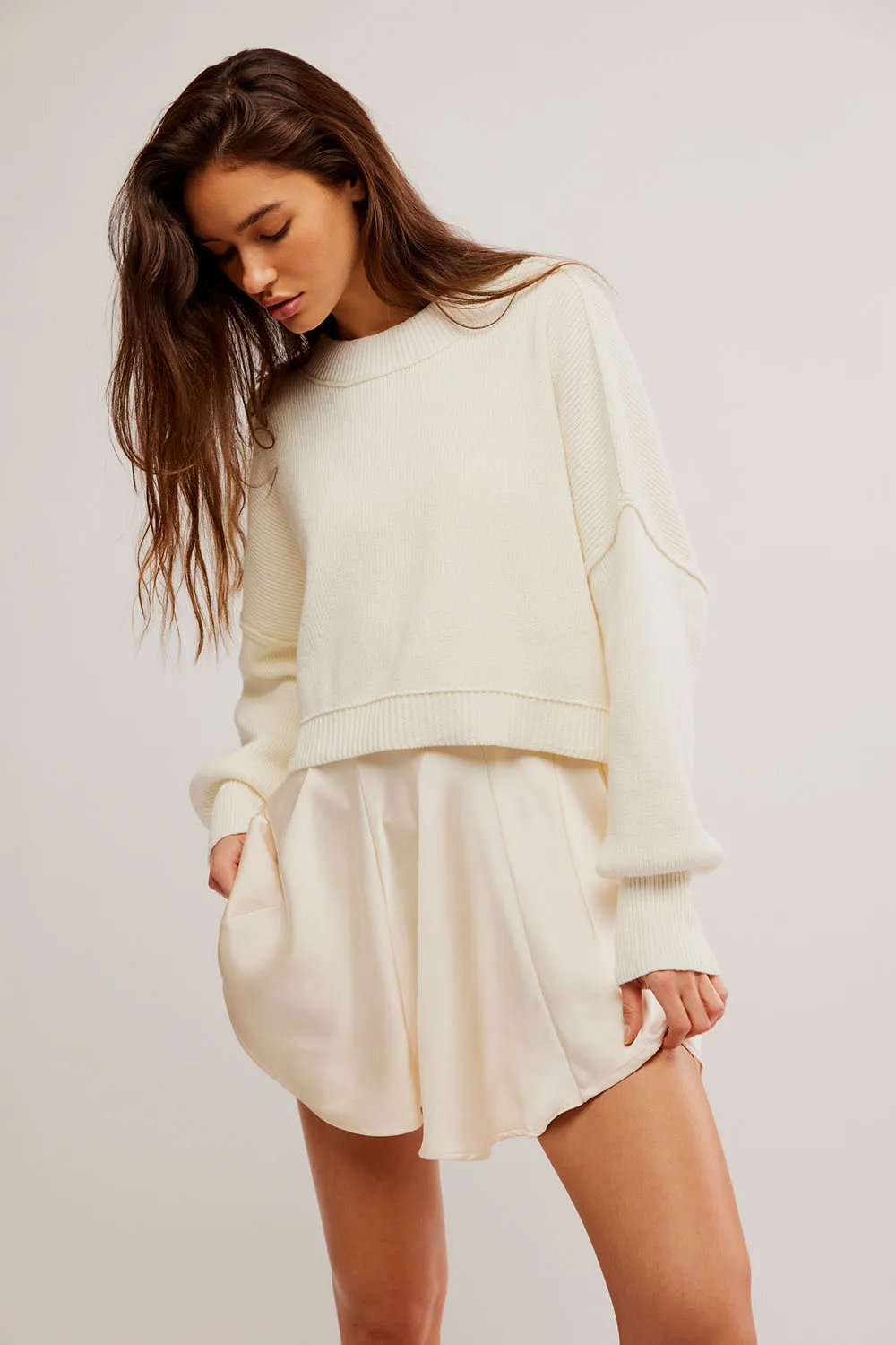 EASY STREET CROP PULLOVER