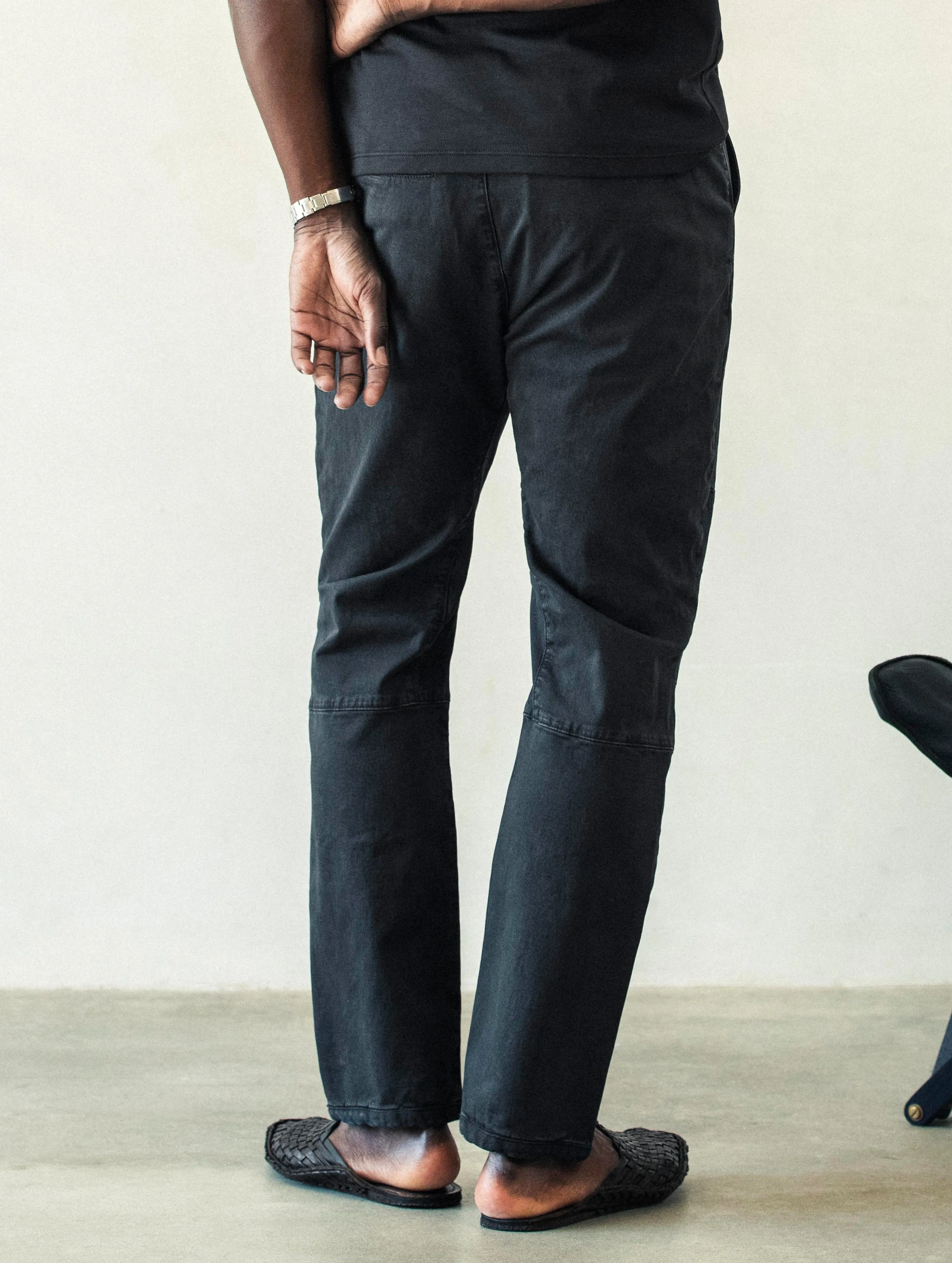 Gabriel Articulated Chino Stretch - Tarmac Black