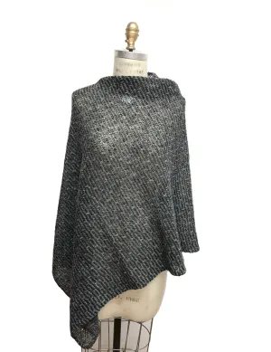 Light Wool Poncho - Grey and Black