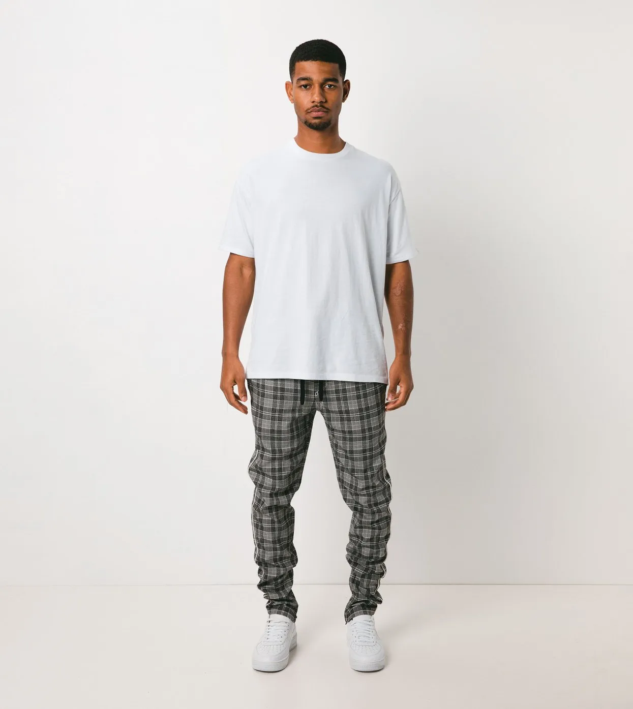 Plaid Unblockshot Chino Static Black