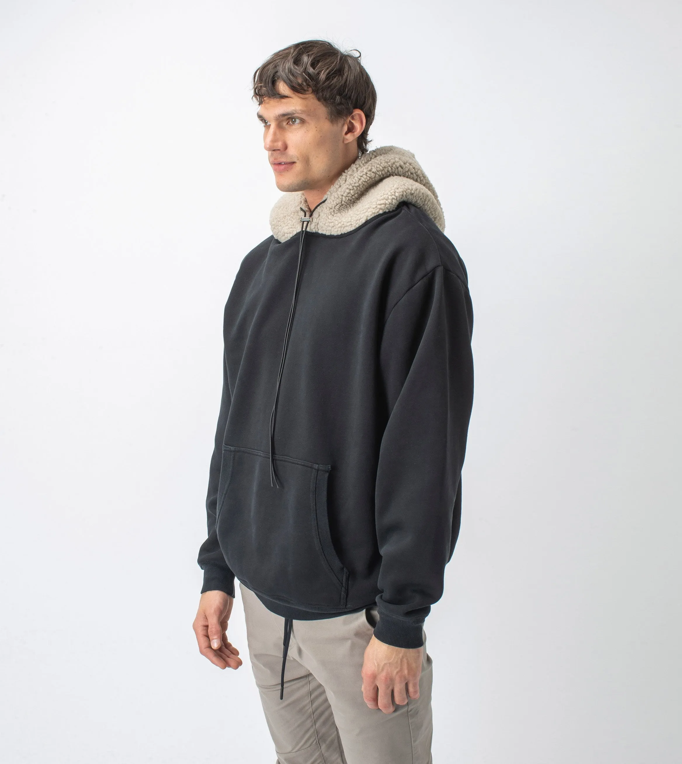 Shearling Hood Sweat Smokey Black/Timber